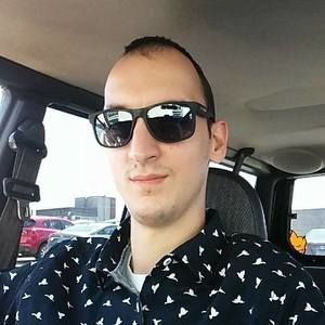 Meet your Posher, Aron